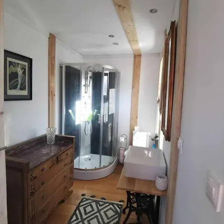 Le Hangar Du Purgatoire Apartment