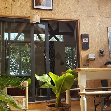 Le Hangar Du Purgatoire Apartment *